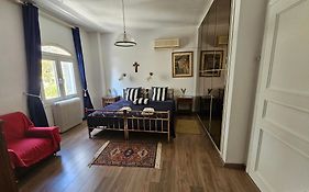 Villa Emily